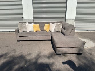 Sectional couch