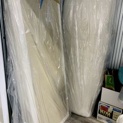 Memory Foam Mattress  BED WITH BOX SPRING  79" X 30"