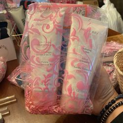 Mary Kay 2 In 1 Body Wash/Shave Cream/Hydrating Lotion