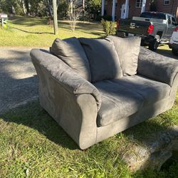 Selling perfectly good couch. Just downsizing