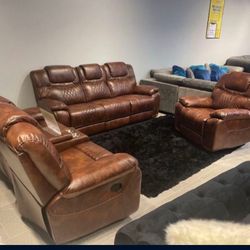 ALL SOFA AND LOVESEAT SETS JUST $899!!! ADD THE RECLINER FOR $299!!! HURRY SALE ENDS SUNDAY!!!🔥JUST $1 GETS IT DELIVERED TONIGHT!!!🚚 101 DAYS TO PAY