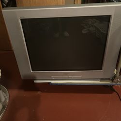 Sony 1999/2000 Trenton CRT Tv