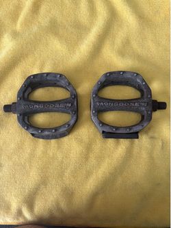 Mongoose Pro Pedals