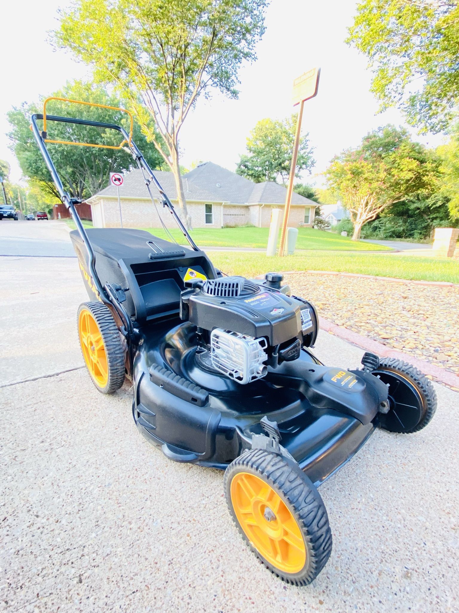 Poulan pro 21 inch lawn mower self propelled hotsell