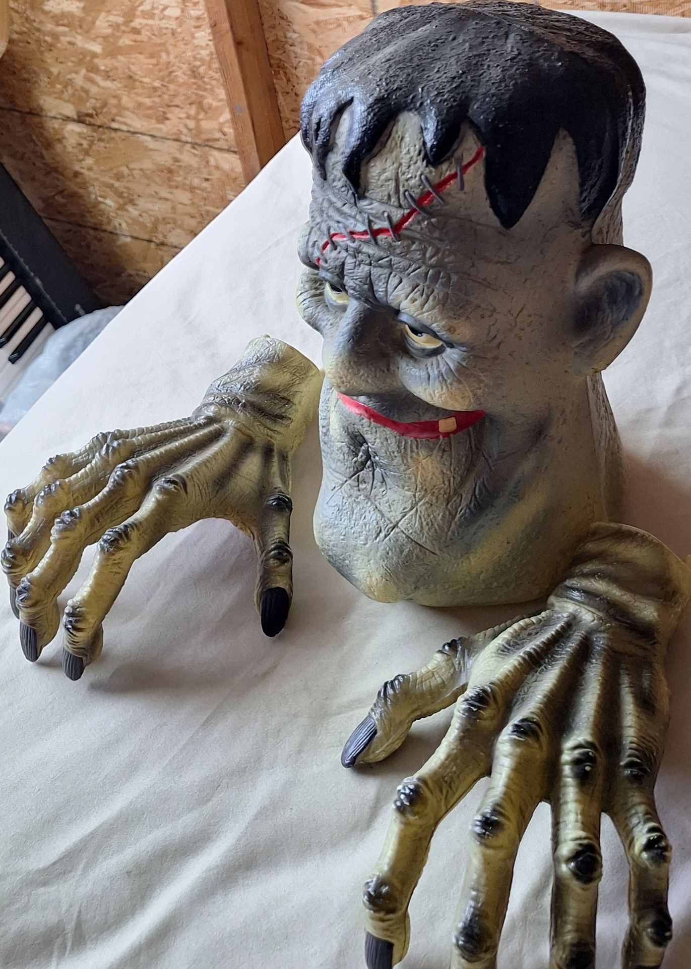 Frankenstein halloween decor