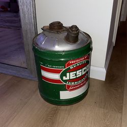 Old Oil Can