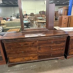 Penny Mustard 6 Drawer Dresser & Nightstand 