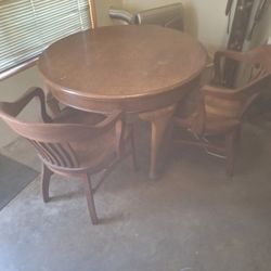 42” Round Dining Table