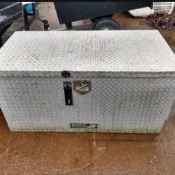 Highway Products Aluminum Diamond Plate Truck / Trailer Tool Box