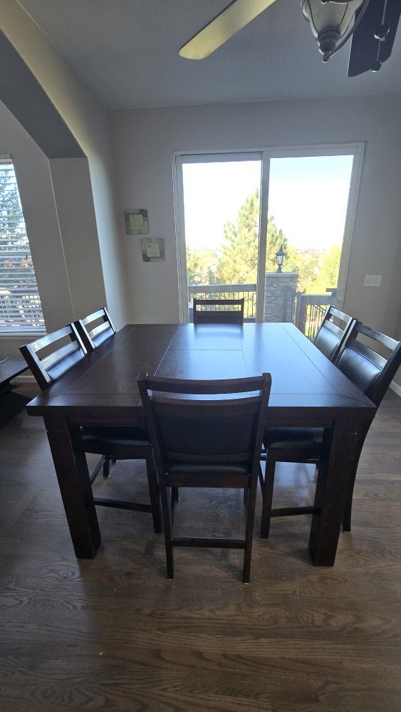 Beautiful Dining Table With Six Chairs