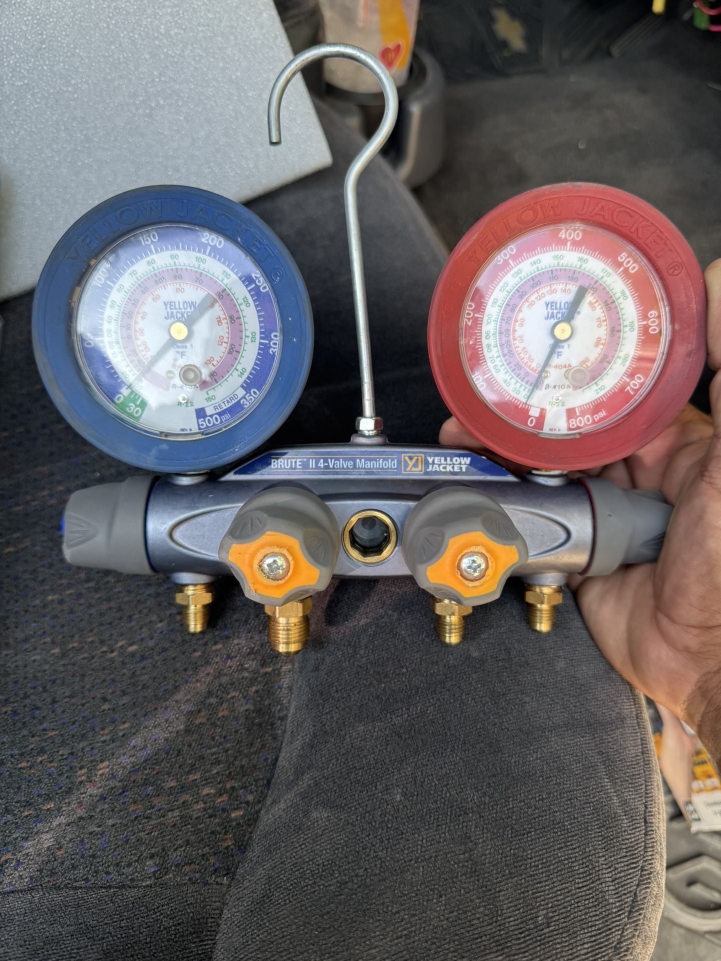 Yellow Jacket Brute II 4 Valve Manifold Gauges