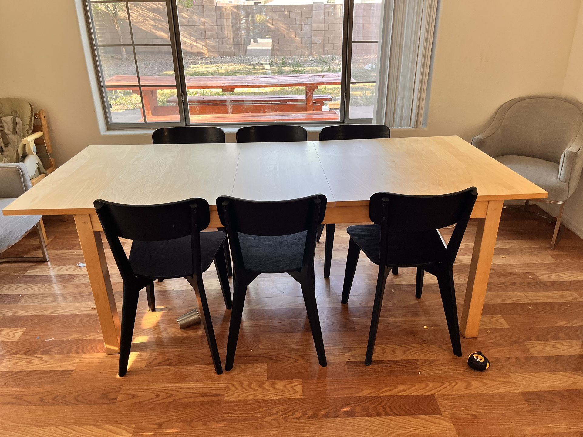 Dining kitchen Table And 6 Chairs