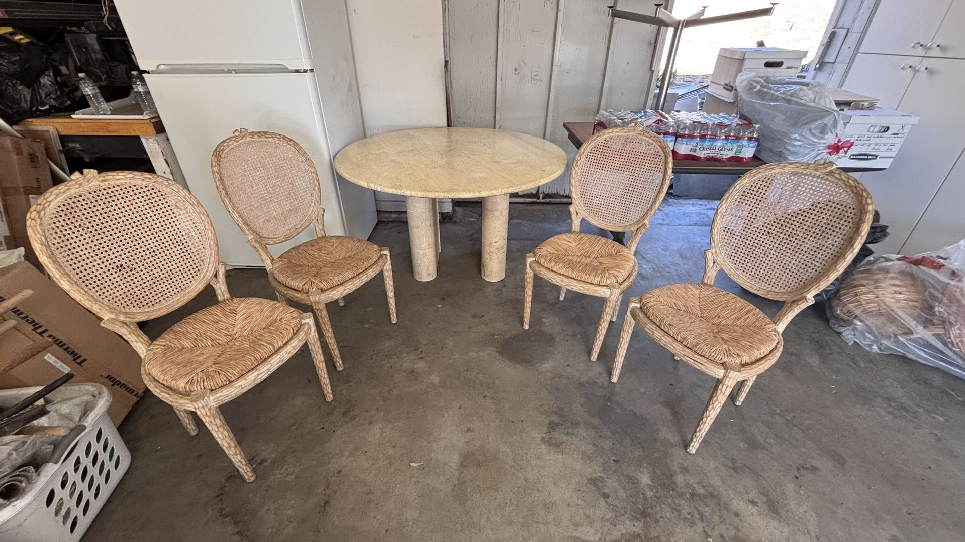 ‘90s Vintage Travertine Round Dining Table With A Set Of 4 Chairs