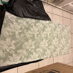 Nikken twin mattresse pad excellent condition