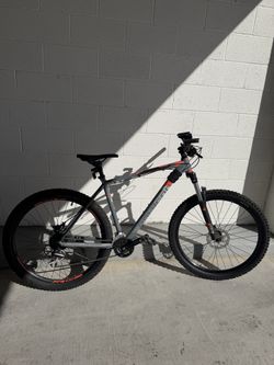 Polygon Premier 4 mountain bike Large size