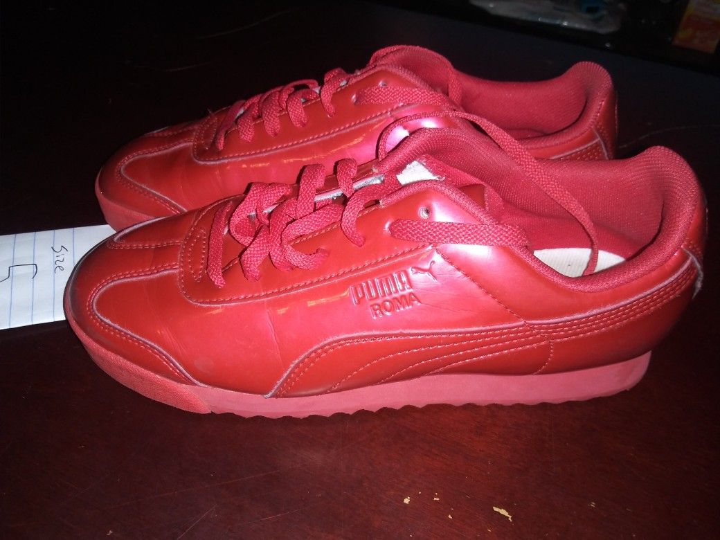 Puma Size 5 Shoes