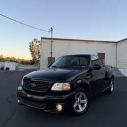 2003 ford svt Lightning 46k Miles