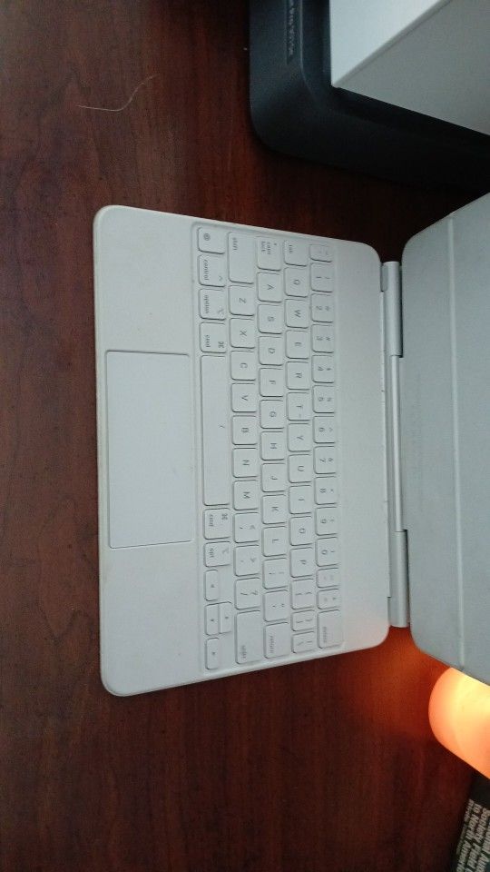 Apple Magic Keyboard