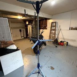 FREE Clothes Drying Rack Tripod 