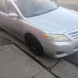 Toyota Cambry 2011