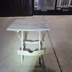 Adams Manufacturing Quik-Fold Compact Side Table