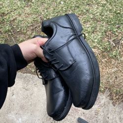 Slip Resistant Work Shoes