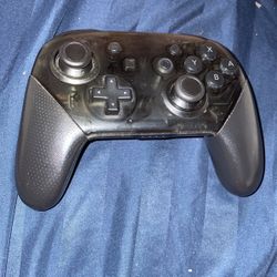 Nintendo Switch Pro Controller 