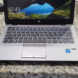 Laptop 