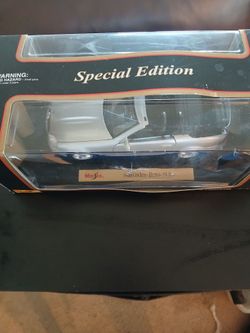 1:18 Maisto Special Edition Mercedes-Benz SLK