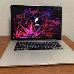 Apple 🍎 15” MacBook Pro 💻 i7 Quad Core 16GB Ram 256GB SSD 