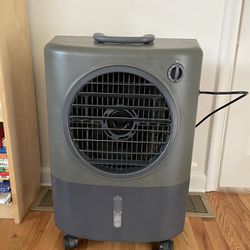 Hessaire Portable Evaporative Cooler (MC18V) w/replacement filter included  