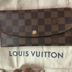Authentic Louis Vuitton Wallet
