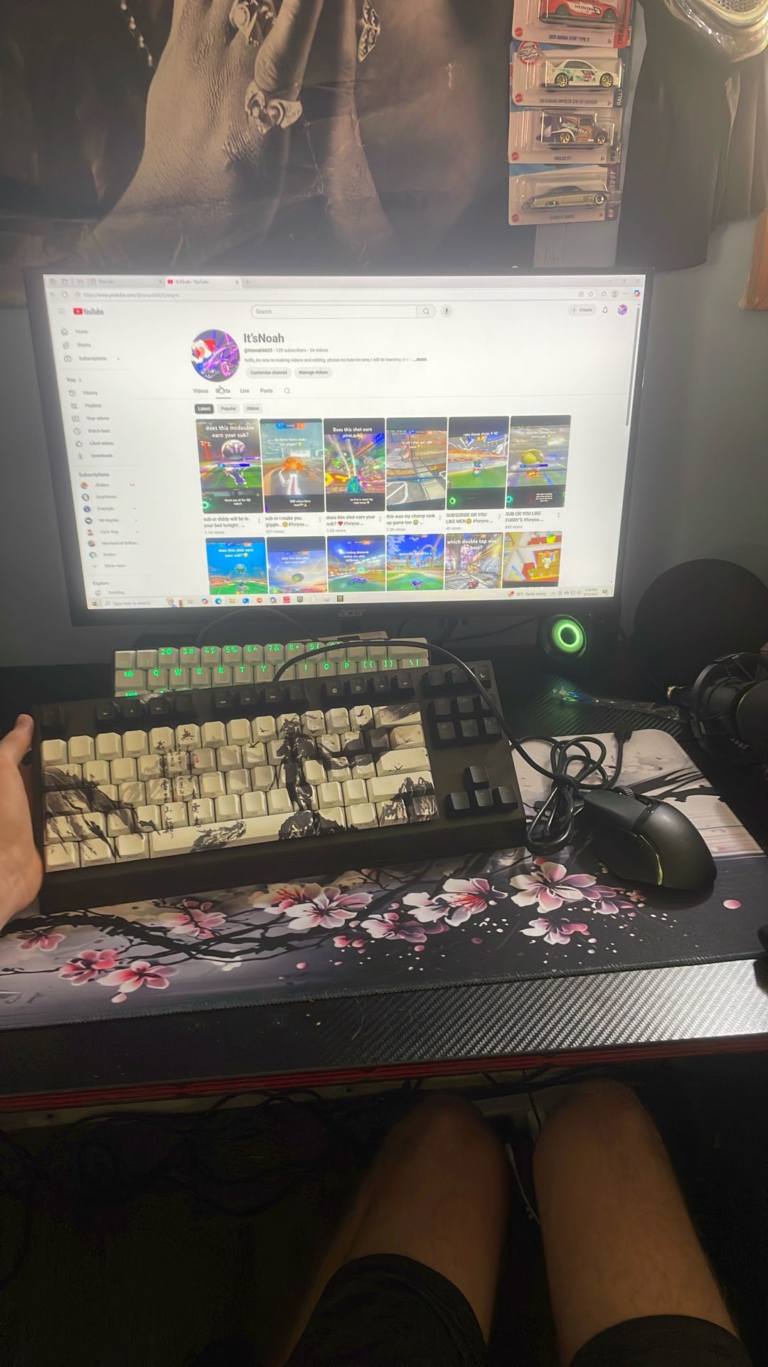 custom keyboard. custom japan samurai keycaps