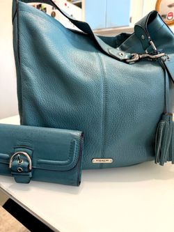 Coach Hobo/tote style with matching wallet!