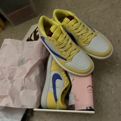 Travis Scott Canary Jordan 1 Low