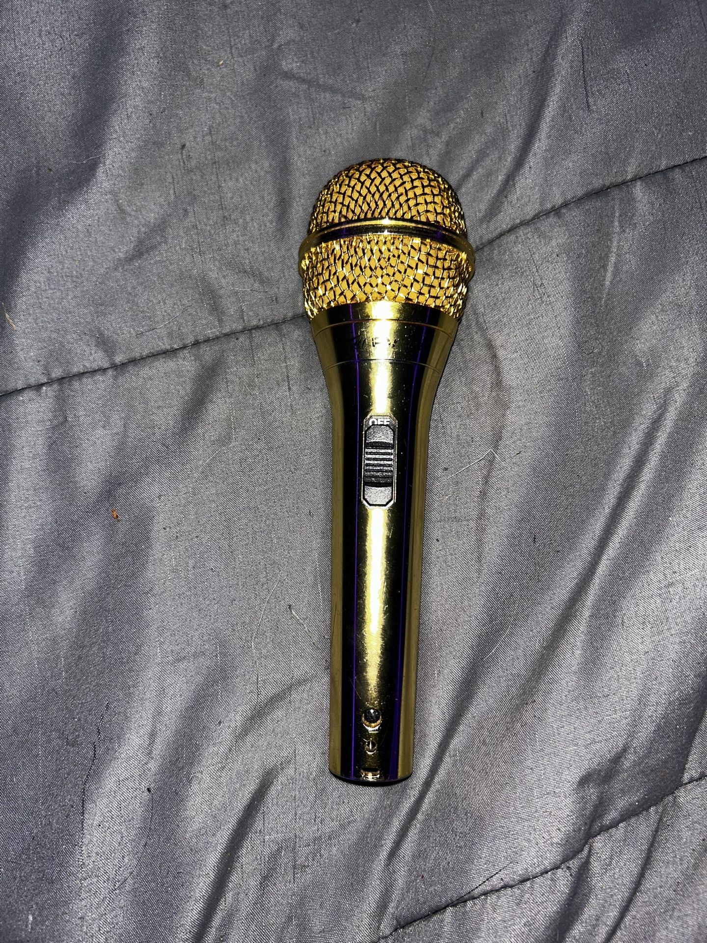 Microphone Gold