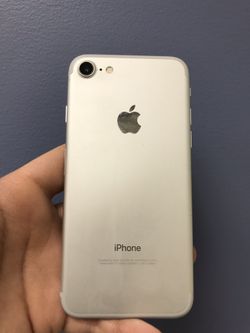 iPhone 7 128GB Factory Unlocked