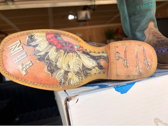 Hand painted boots (og 350)