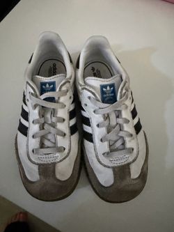 Toddler sambas