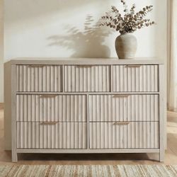 Ebern Designs Arrilla 46.5'' W 7 - Drawer Dresser, Color: Sand Oak