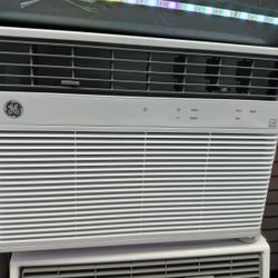 10000btu Windows Ac By GE WiFi Smart.  Complete Set New In Box 