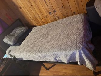 INDIVIDUAL BED WITH MATTESS