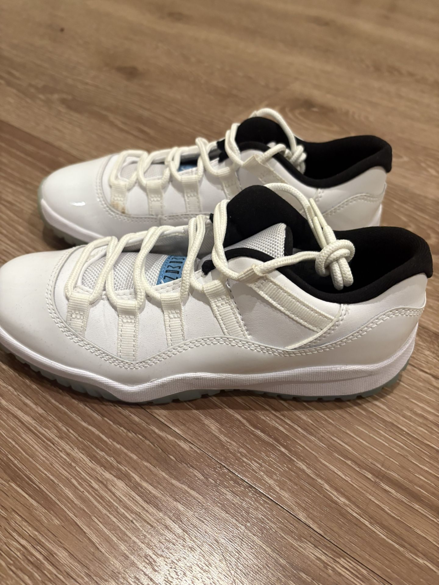 Jordan 11 Low