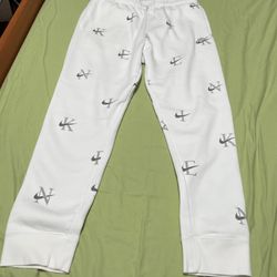 Large White Nike Men’s Printed Club Fleece Joggers 