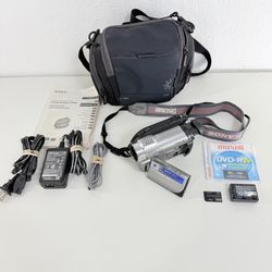 Sony Handycam DCR-DVD850 Camcorder Carl Zeiss 60X Hybrid Plus BUNDLE Tested