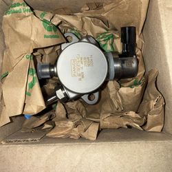 2013 High Pressure Fuel Pump 