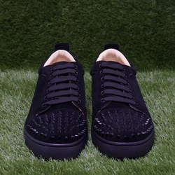 CHRISTIAN LOUBOUTIN JUNIOR SPIKES / RED BOTTOMS