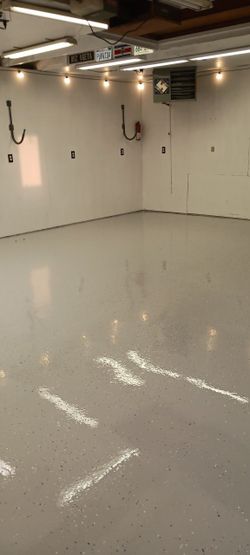 Epoxy And Flakes