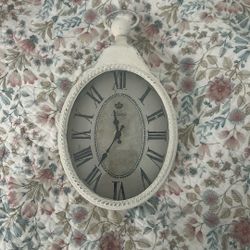 Shabby Chic Oval Clock