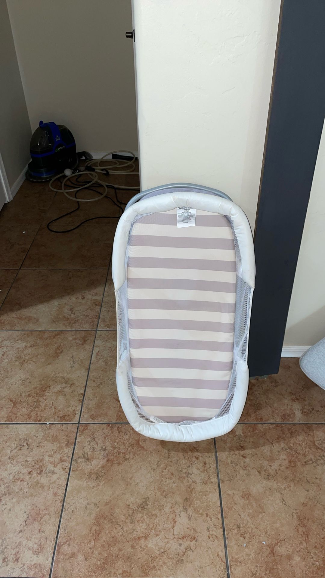 Swaddle Me In Bed Baby Crib